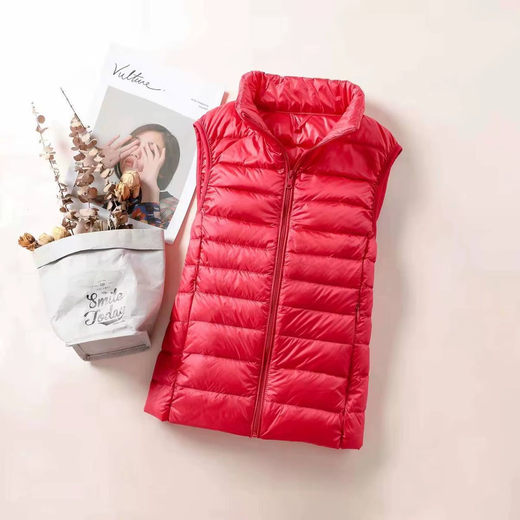 New 2026 Women Women Ultra Light down Vests Slim Sleeveless Jacket Portable Girl Lightweight Windproof Waistcoat